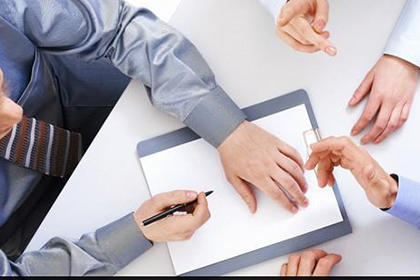 法院会否判决欠款需一次性偿还？